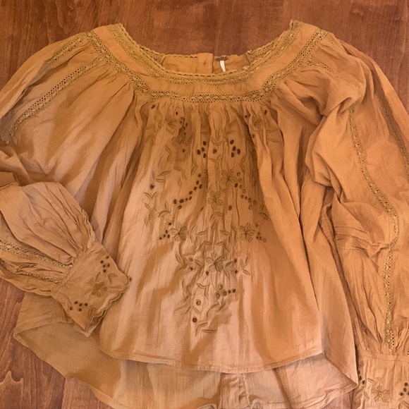 Free People Xs fits a M embroidered copper top - Picture 5 of 6